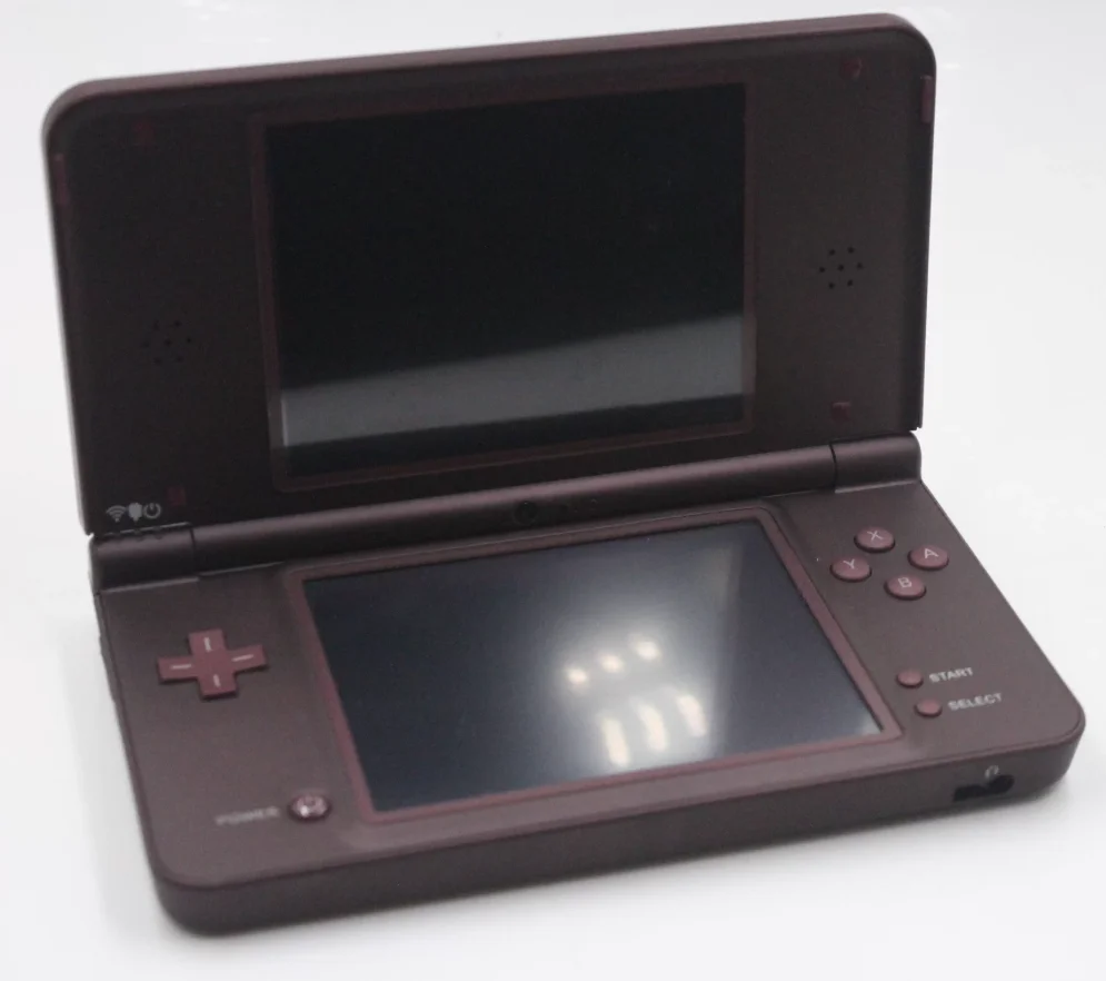 ニンテンドーDSi S2e6e59fcf8d44b9c9a7e187a190d3