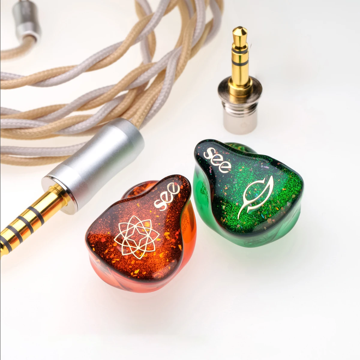 SeeAudio Bravery24 インイヤーイヤホン IEM SeeAudio Bravery24 4Balanced Armature Hifi インイヤー