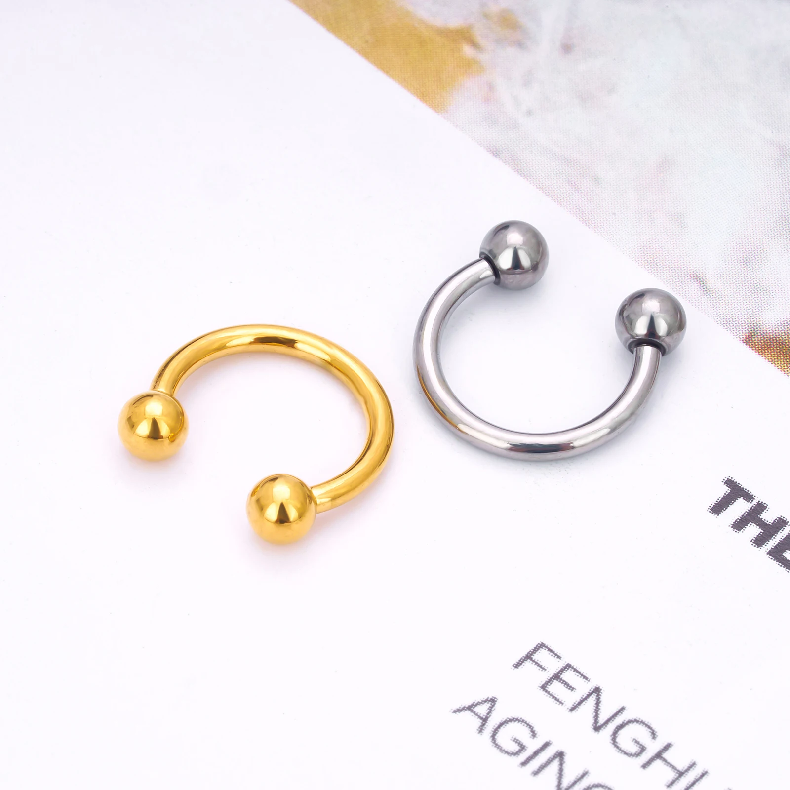 G23 Titanium Piercing Nose Stud Nose Hoop Horseshoe Spiked Cartilage Tragus Helix Ear Stud Body Piercing Jewelry 1/10PCS