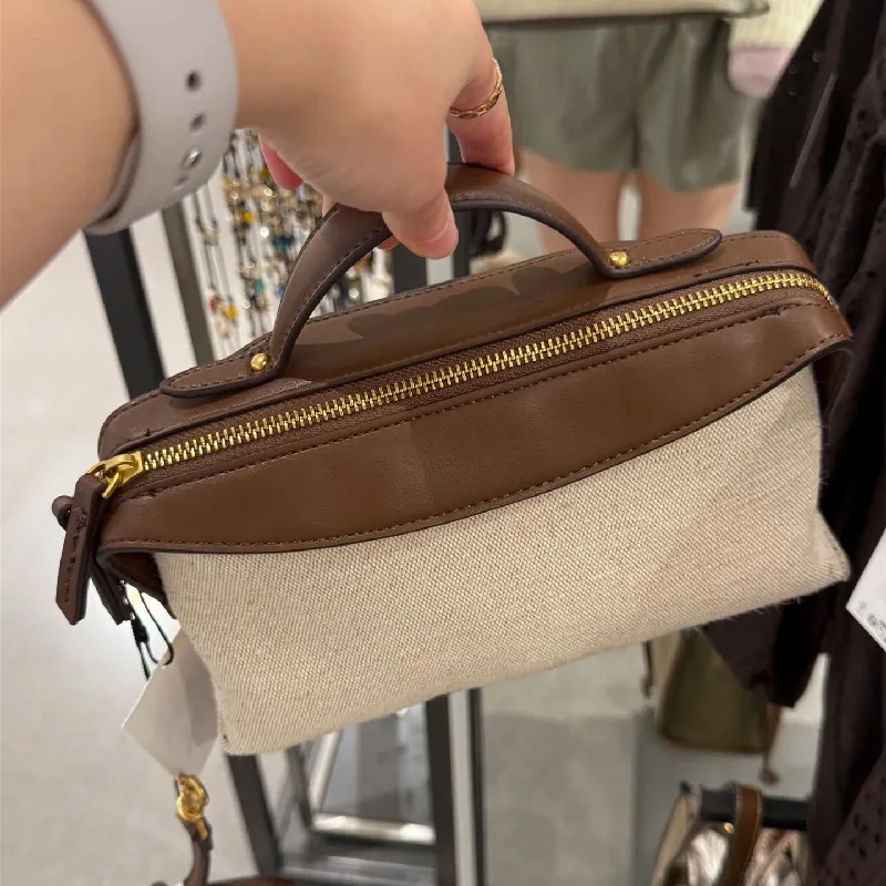 2025 New niche retro color-blocking hand-held small bag stylish crossbody canvas PU small square bag, single-shoulder bag