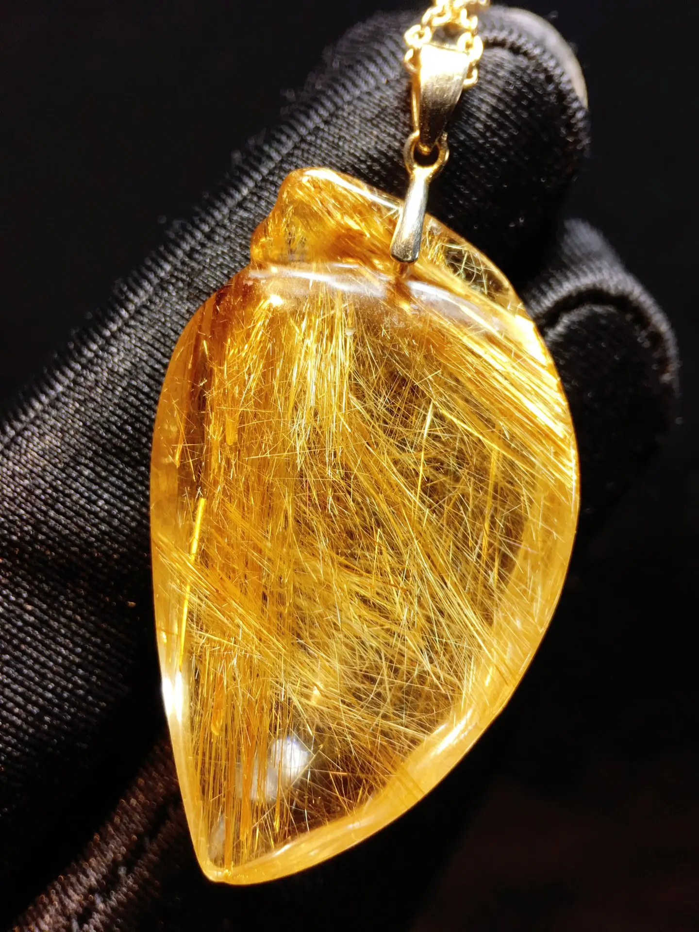 Natural Gold Rutilated Quartz Pendant Sun Flower Rutilated Quartz Jewelry Raw Material Love Women Brazil AAAAAAA