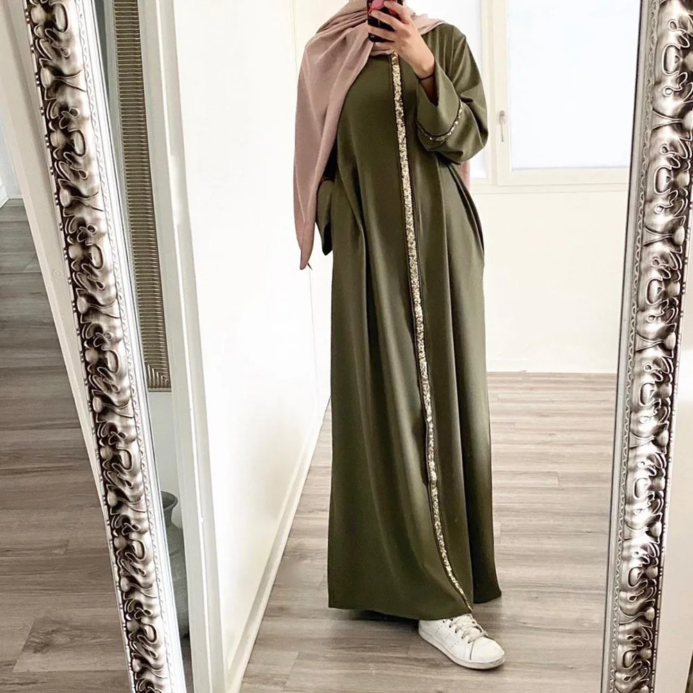Malaysian Muslim Women's Robes 2023 Autumn Solid Patchwork Sequined Black Kaftans Long-Sleeved Pullover Islamic Abaya Lady Dress