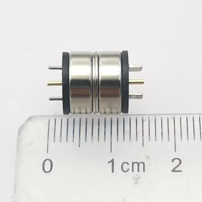 Federbelasteter magnetischer 1 2 3 4 5 runder 8 mm 10 mm männlicher und weiblicher 2 A 10 A optischer Stromlade-Pogo-Pin-Rundsteckverbinder – Detail 9