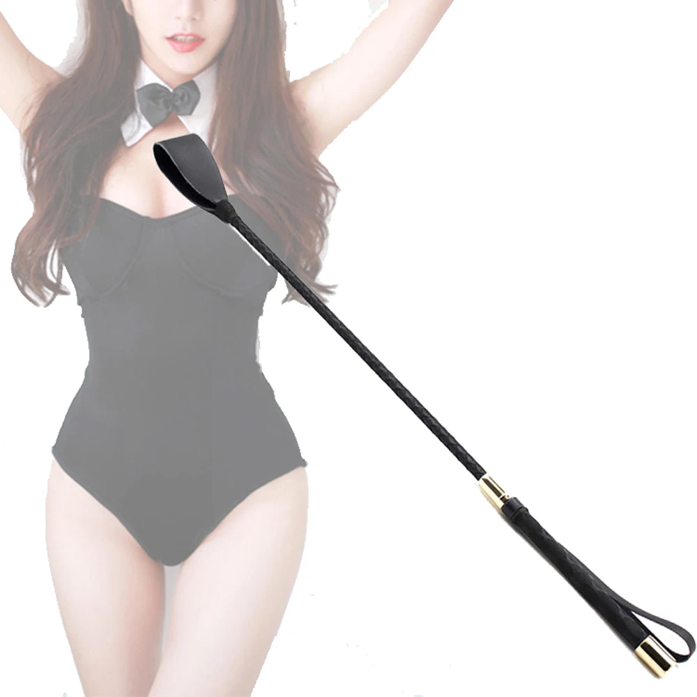 Deluxe Black Equestrian Riding Crop with Comfortable Grip for Versatile Use