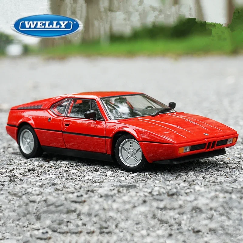 

WELLY 1:24 BMW M1 Alloy Sports Car Model Diecast Metal Classic Racing Car Vehicles Model Simulation Collection Children Toy Gift