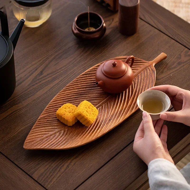 Wooden Leaf Shape Refreshment Tray Dessert Snack Plate Chinese Style Pastry Plate Decorative Tableware Cake Stand Party Supplies