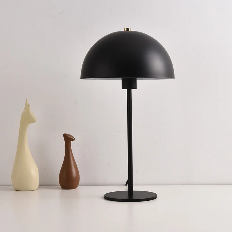 Modern Metal Mushroom Table Lamp for Bedroom Bedside Study Room Creative Iron LED Desk Light Minimalist Home Decoration Fixtures 3