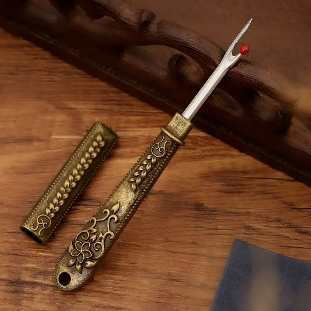 Sewing Seam Ripper Embroidery Cross Stitch Elderly Hand Sewing Special Tools for Home Use Needlework Picking Thread Remover