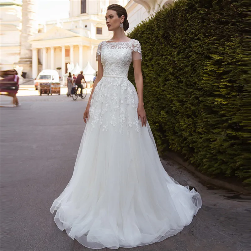 

Modest Wedding Dress Short Sleeves Tulle Lace Appliques Long Bridal Gowns 2021 Robe De Mariee Elegant Floor Length Ivory Bride