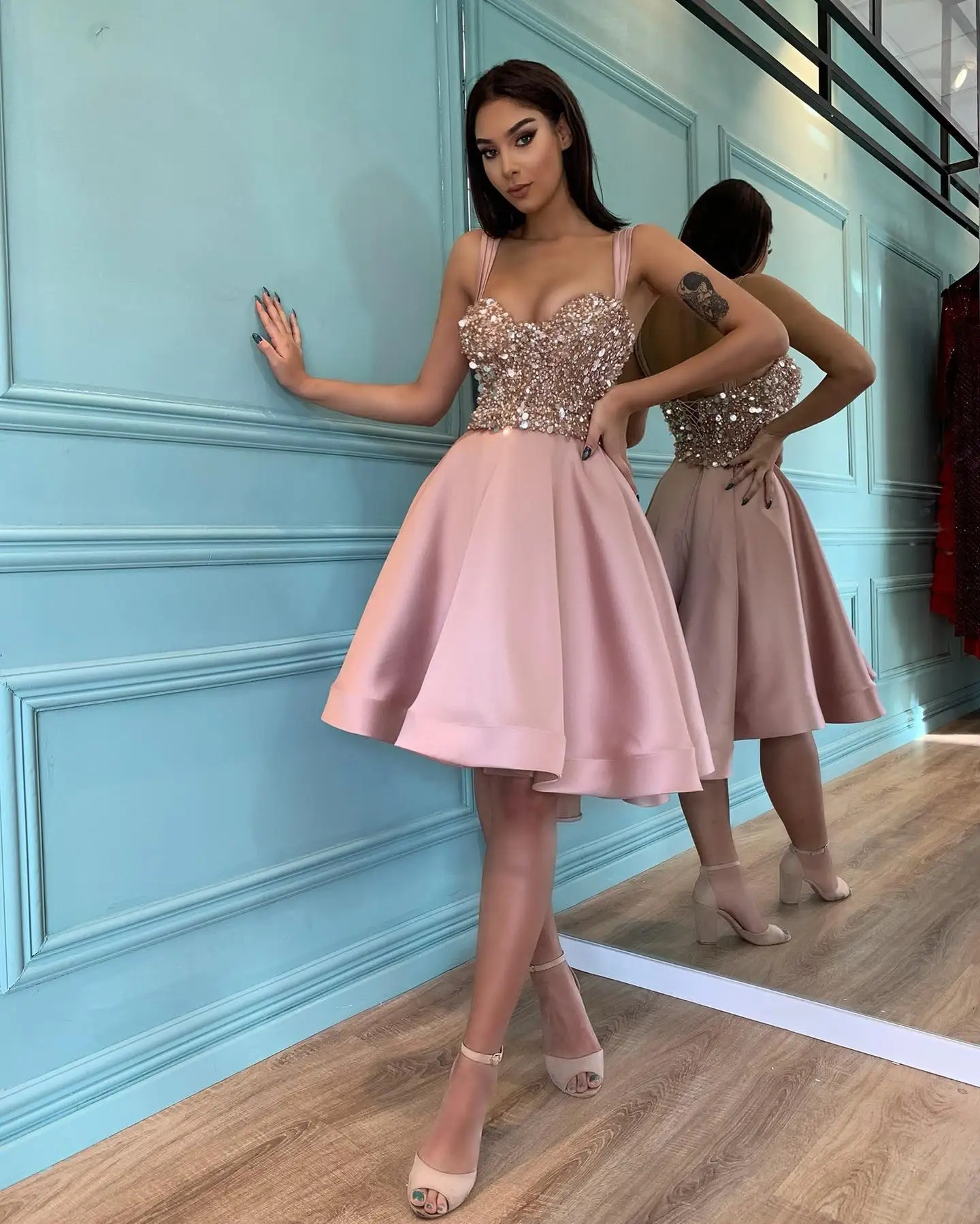 Blush Pink Satin Homecoming Dresses Spaghetti Sweetheart Sequins Pageant Party Short Prom Girls' Wear Vestidos De Fiesta Cortos