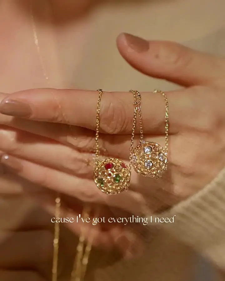 Серебряное корундовое ожерелье Bellux Fine Jewelry