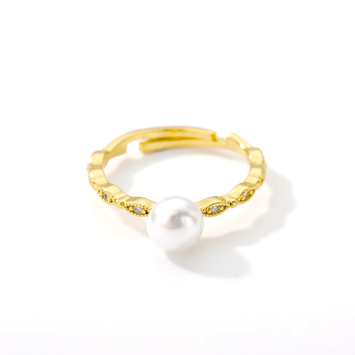 Finger Rings Fashion Rings Fashion Ring Metal Rings Pearl Finger Ring Fine Pearl Thin Ring For Women Minimalist Basic Style Fashion Jewelry Gold Color Knuckle Ring Ladies Beach Party Gifts BFF