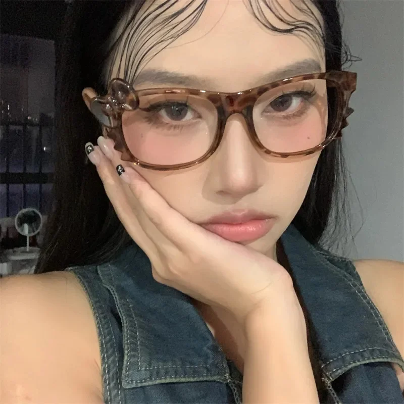 Sweet Girl Brillengestell mit Leopardenmuster, niedliche Cat-Eye-Brille, modische Retro-Brille für Damen, schwarzer Brillenrahmen, Cosplay-Dekoration – Detail 10