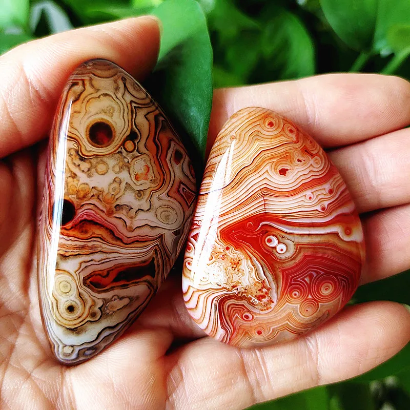 Natural Lace Stone Sardonyx Agate Palm Hand Play Witchcraft Meditation Spiritual Decor Home Decoration Healing Crystals 2