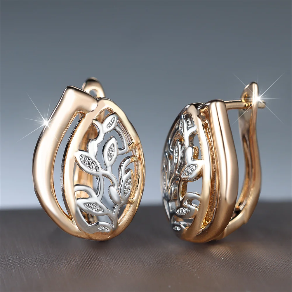 Fashion Hollow Cute Flower Pattern Hoop Earrings For Women Vintage Gold Silver Color Ear Buckle Wedding Jewelry Engagement Gifts