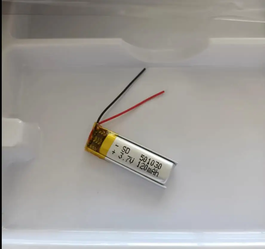Litio 3,7 V 501030 051030 120mah con scheda di protezione, utilizzata per bluetooth MP3, batteria al litio MP4 1 pz/lotto
