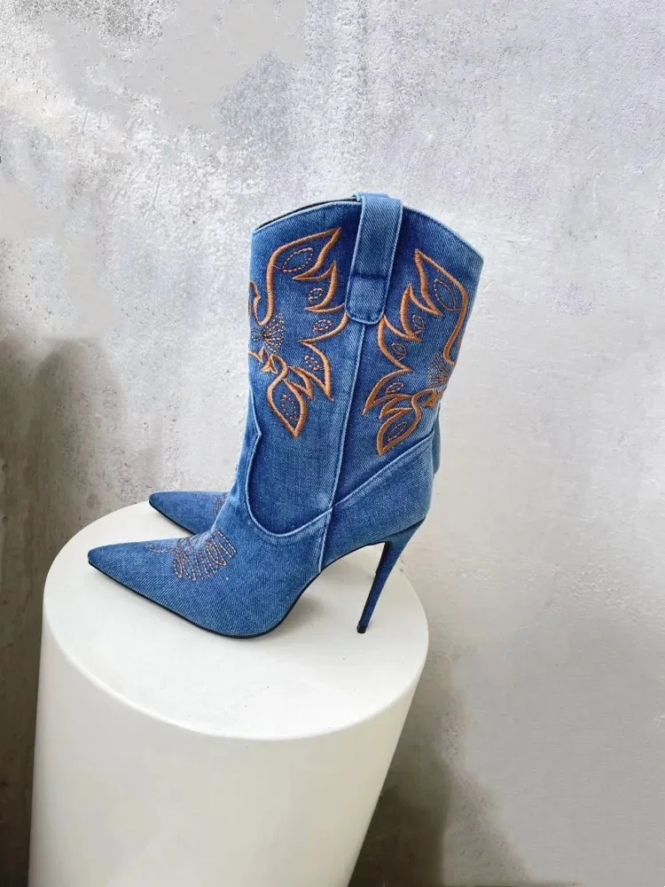 Women's Western Cowboy Stiletto Boots - Embroidered Pointed