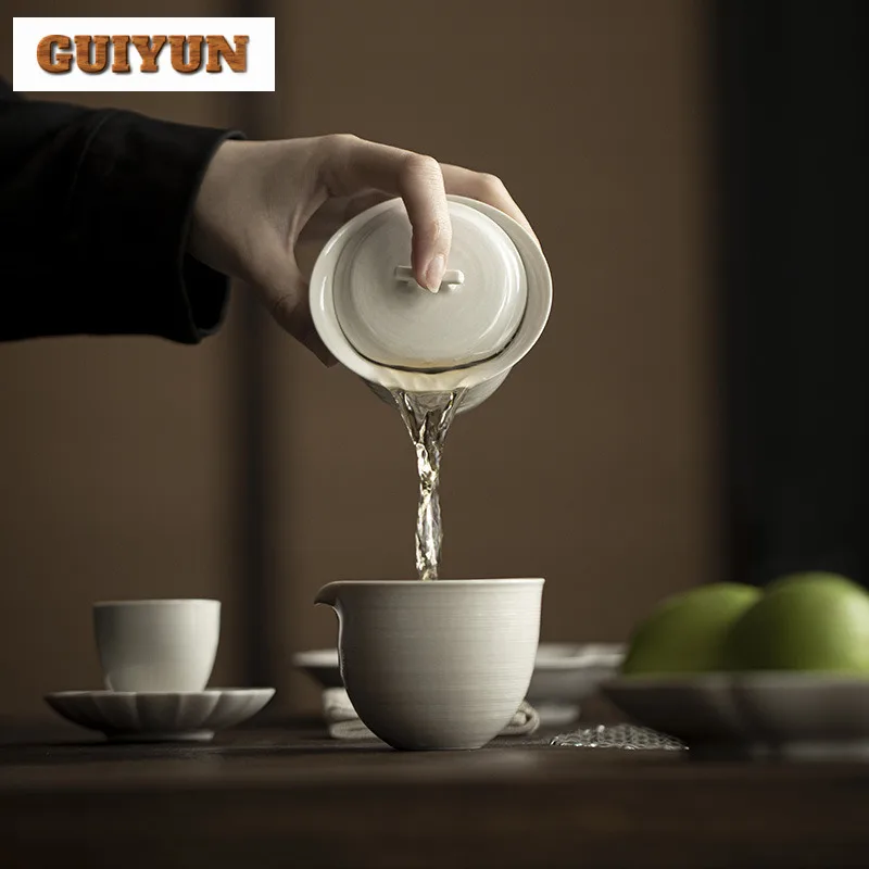 120ml Plant Ash Cover Bowl Zen Three Legged Tea Tureen Boutique Ceramic Gaiwan Handmade Tea Brewing Cafes Gift Teaware Crafts