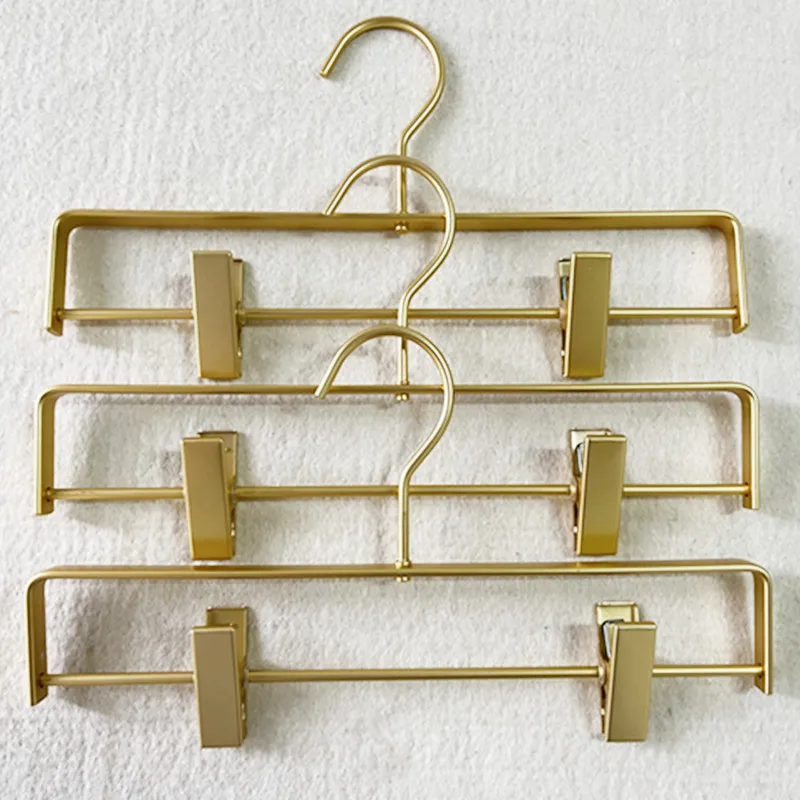 Durable Matte Gold Aluminum Coat Hangers - Smooth & Sturdy Metal