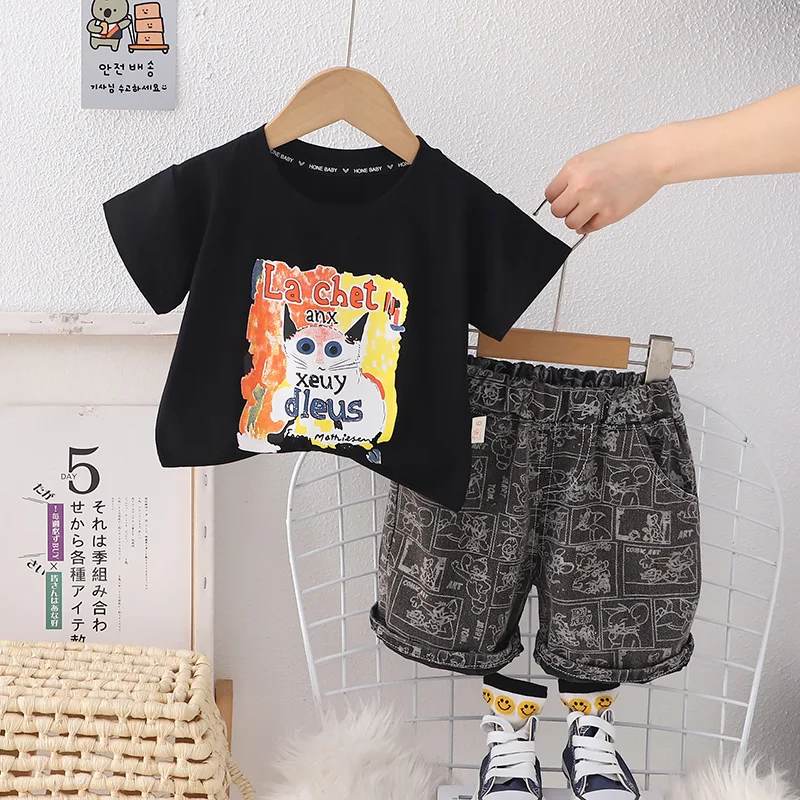 

2024 Western Baby Boy Summer Clothes Suit for Kids Boys Fashion Graffiti Kitten O-neck Short Sleeve T-shirts and Shorts Outfits