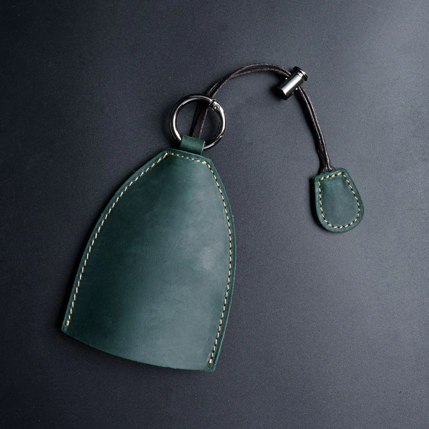 Elegant Genuine Leather Key Holder Case with Key Ring – Handmade Protective Cover