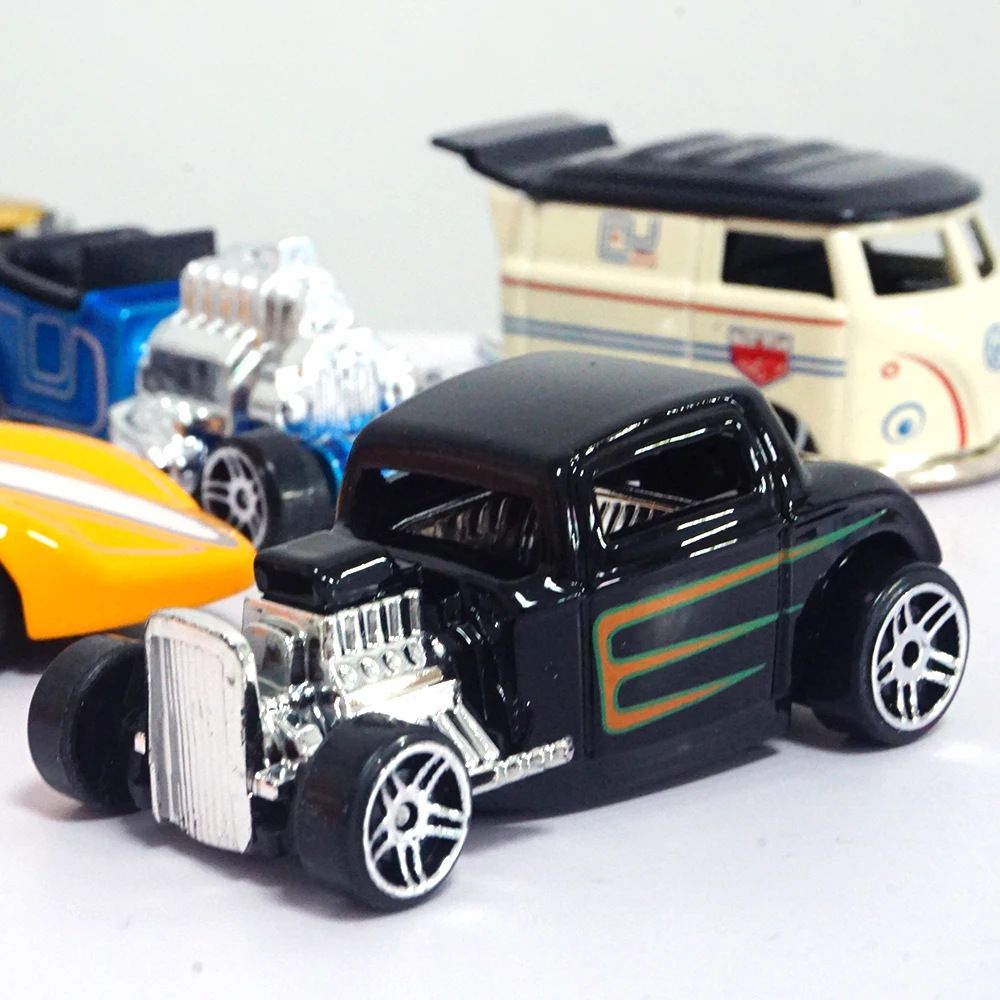 ミニカー 6台セット オフロード車 スポーツカー ギフトセット スーパーカー: ボーネルンド オンラインショップ