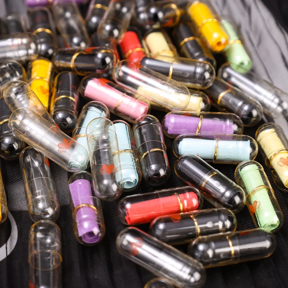 tokyovitamin Pill Keychain ピル カプセル 未使用 Amazon.co.jp: ピルケース 薬入れ 携帯用 おしゃれ キーホルダー