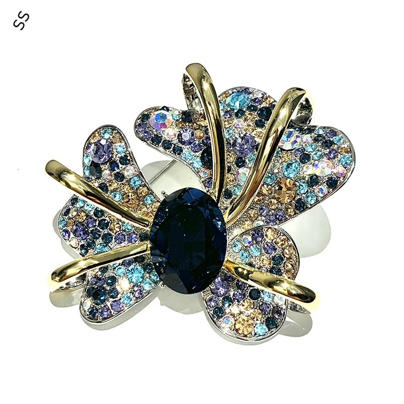 

High Appearance Level Heavy Handmade Austrian Crystal Butterfly Brooch Temperament Coat Pin Colorful Gemstone Corsage Charming