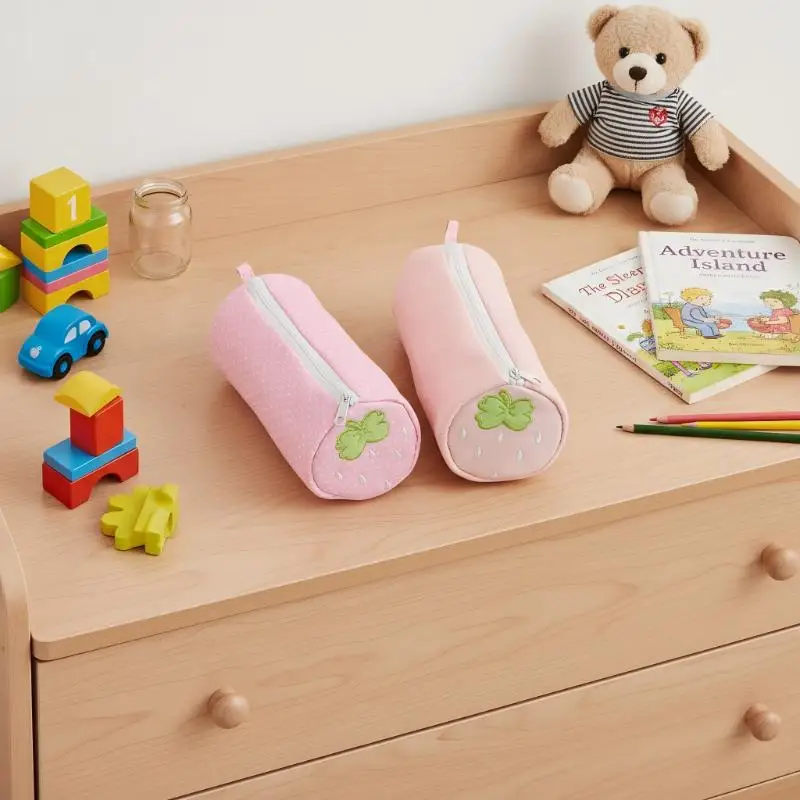 Astuccio rosa a pois con crema e fragole, per studenti, borsa portaoggetti per il ritorno a scuola, articoli di cancelleria, regalo per la scuola - immagine 3