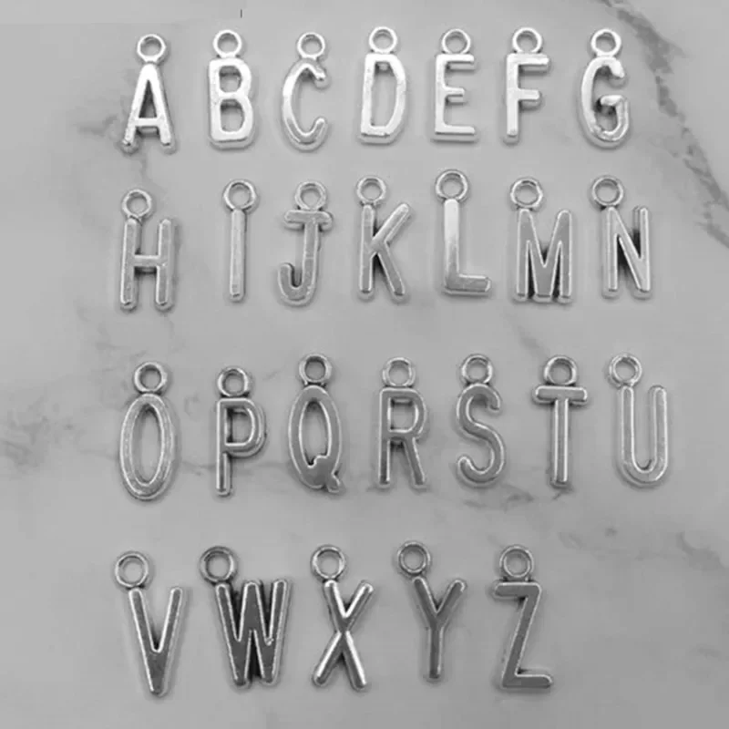 New Fashion A-Z Letter Men\'s Metal Keychain Fashion Football Keychain Football Shoes Football Car Gift Party Keychain Jewelry
