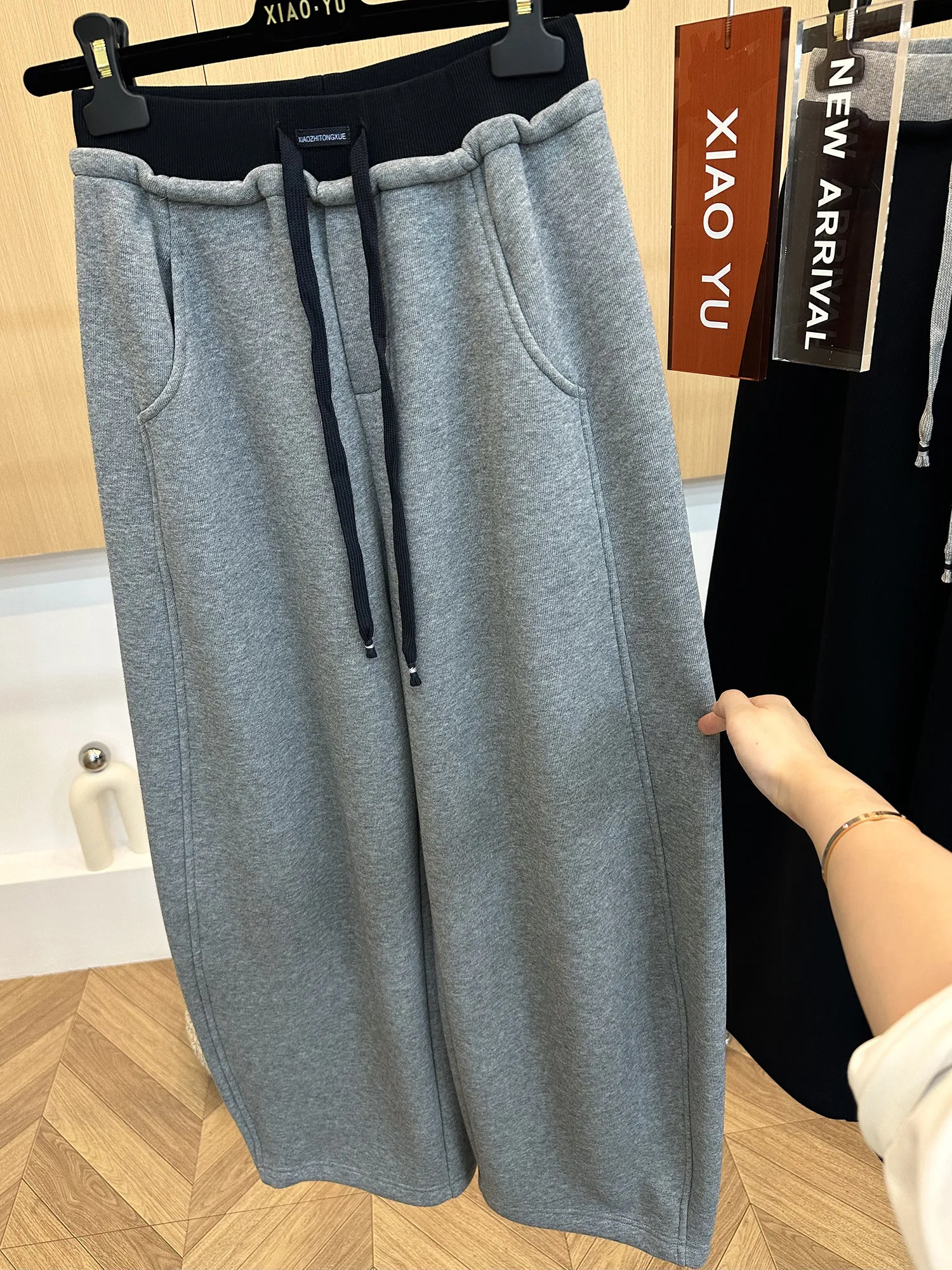 بنطلون نسائي واسع الساق بخصر مرتفع ورباط، تصميم مرقع مع حافة منحنية، مناسب للربيع والخريف، بنطلون رياضي كاجوال