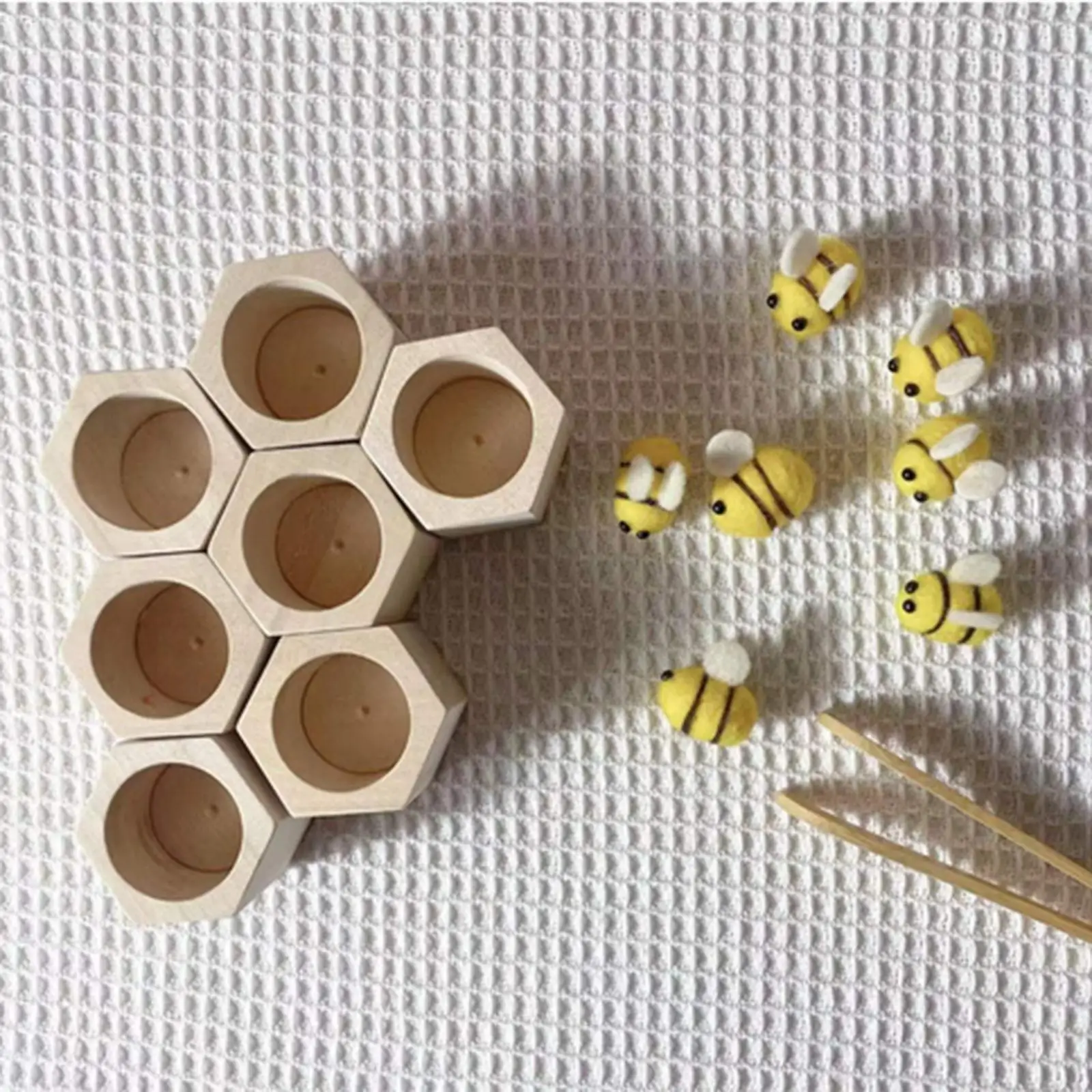 

Деревянная игрушка для раннего развития