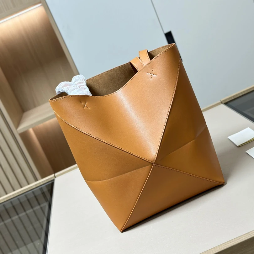 

2024 Trend Genuine Leather Handbags Shoudler Bags Large Capacity Tote bag for Women Cowhide Designer Bag