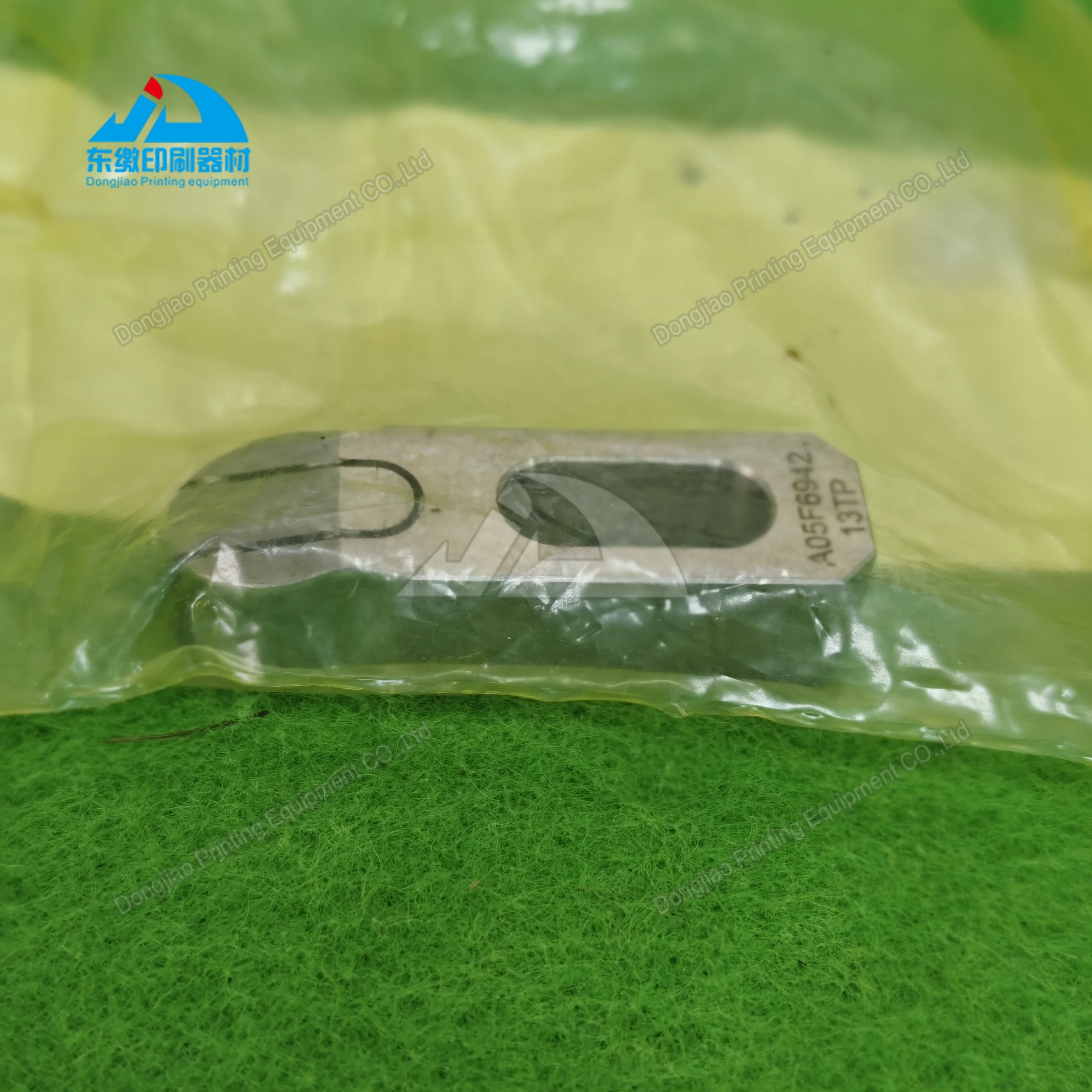 1개 고품질 교체 부품 A05F6942 13TP (만롤랜드 인쇄기용)
