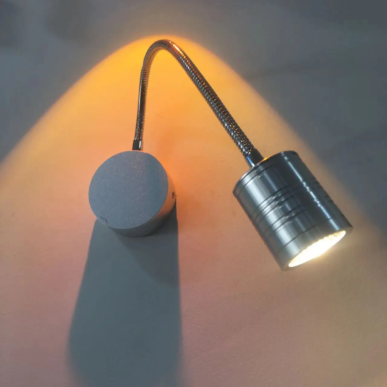 

1-3W Wall Lmap Sconces Clamp light Bedroom Lamp with line Switch Silver black Flexible Gooseneck home bedside reading lights
