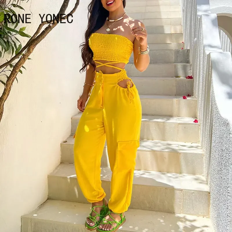 

Женский модный комплект из кроп-топа и брюк