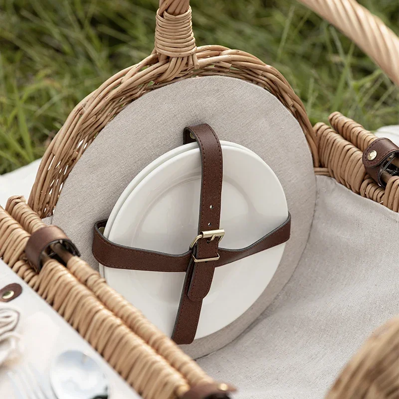 Outdoor Camping Storage Basket Cane Handmade Storage Items Card Buckle Design Picnic Basket Convenient Practical Rattan Tray 4