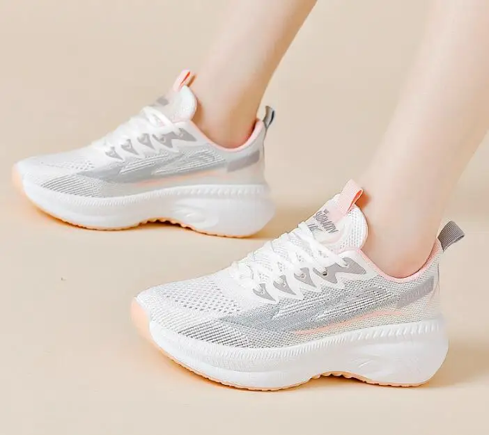 

Summer Breathable Men 2024 NEW Casual Shoes Soft Comfortable Fashion Sneakers Versatile Running Shoes Sports