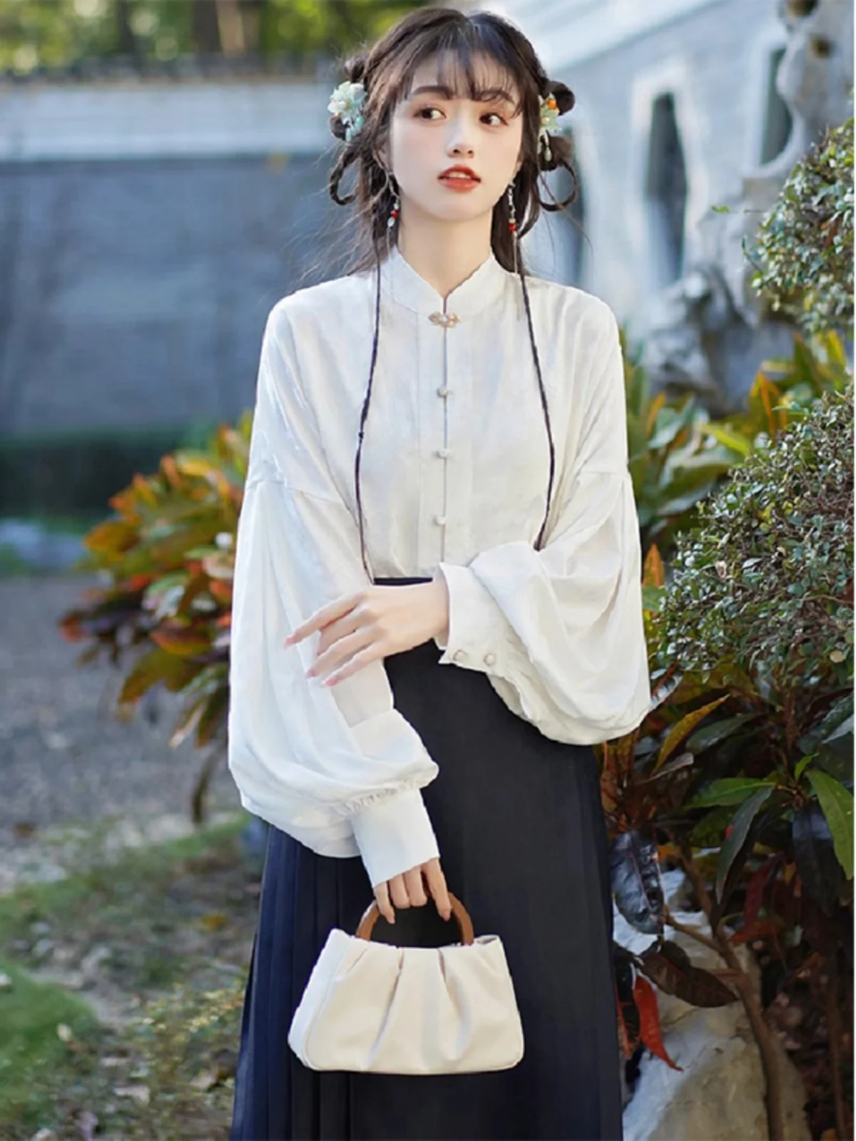 New Chinese style stand up collar shirt, women's long sleeved improved Han element Chinese style shirt top