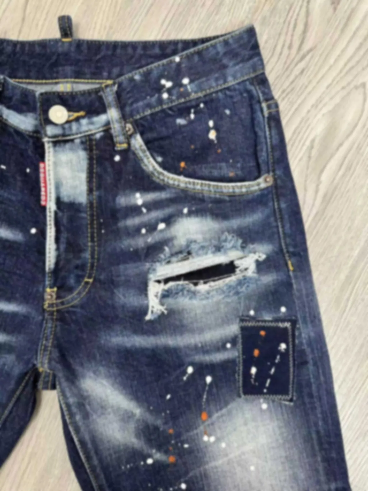 2024 Summer New Five Piece Pants Fashion Men's Washed and Worn Hole Patch Printed Slim Fit Micro Elastic D2 Jeans Shorts Men's