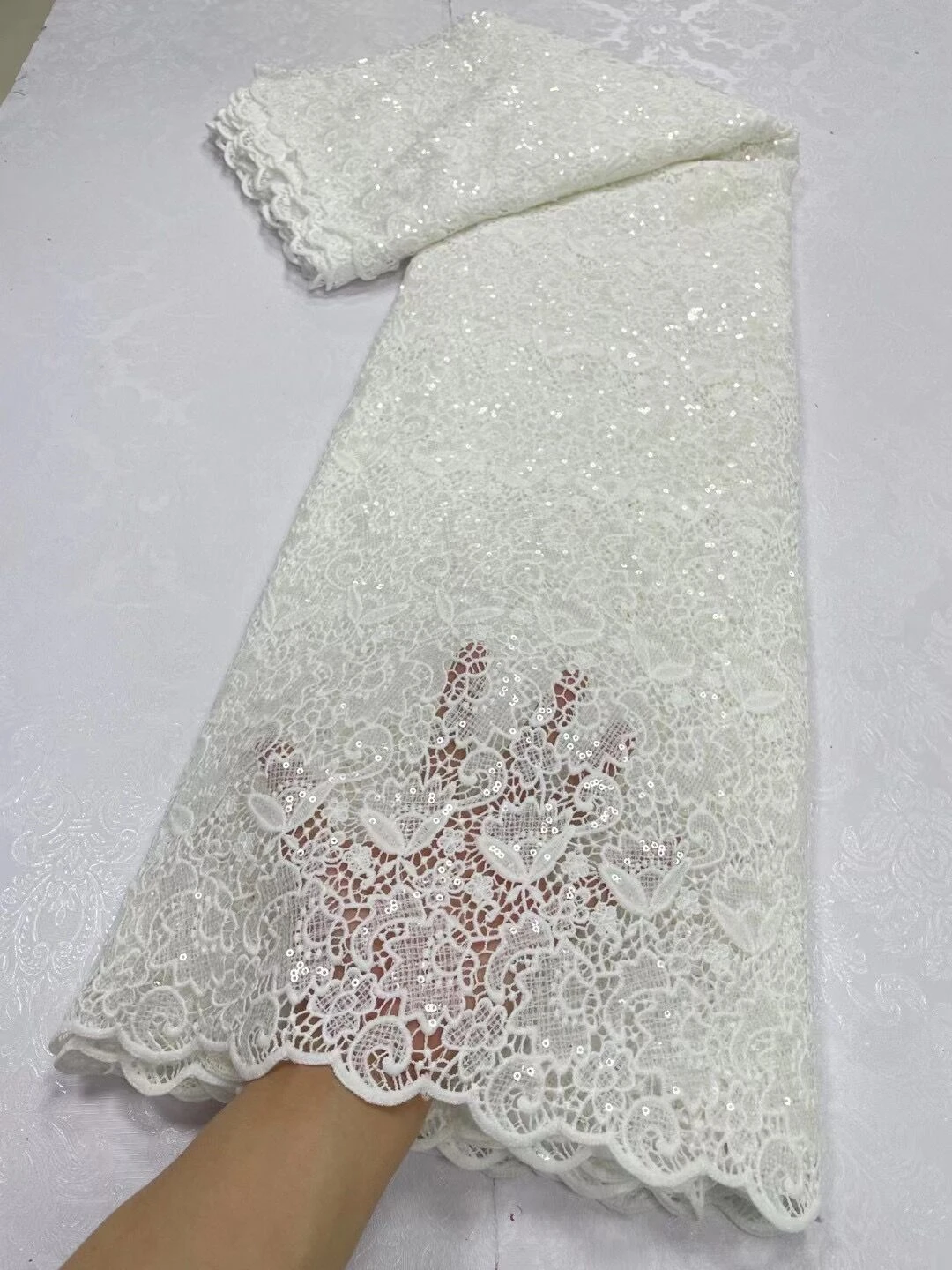 

2023High Quality African Nigerian Tulle Lace Fabric Embroidery Party Dress Sequins French Guipure Fabric For Sewing 5Yard