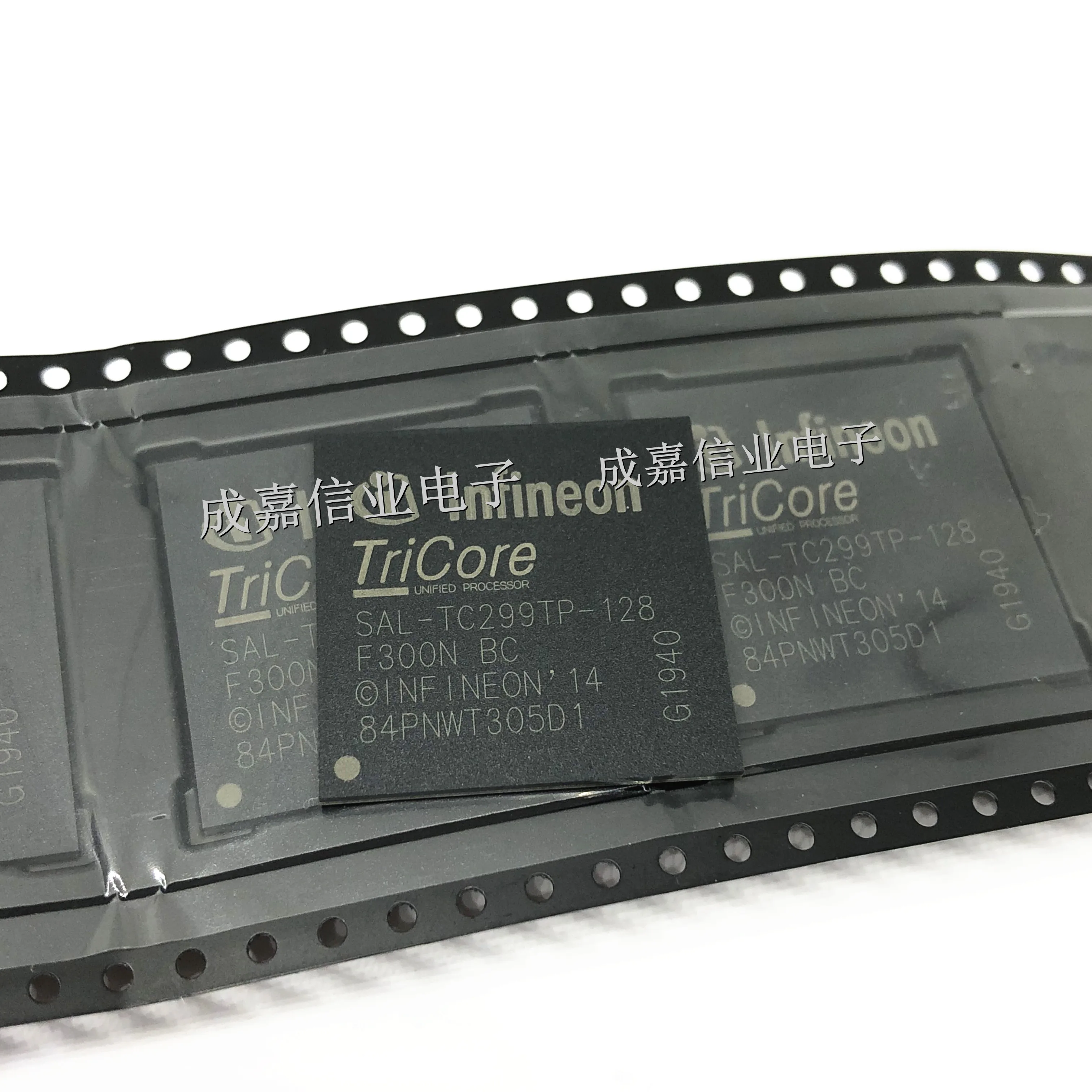 1개/로트 SAL-TC299TP-128F300N BC LFBGA-516 32비트 마이크로컨트롤러 - MCU 300MHz