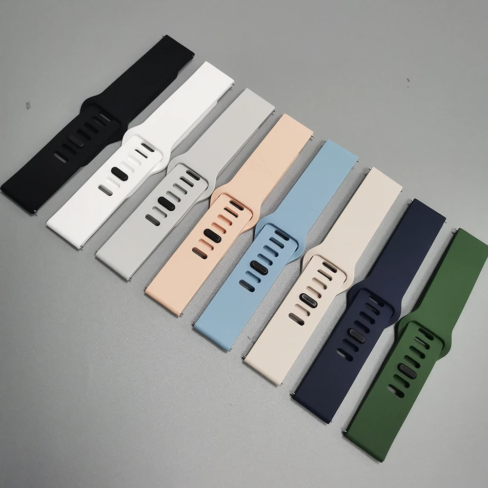 Versatile 20mm/22mm Rubber Watch Strap