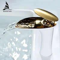 ก๊อกอ่างน้ำสีทองก๊อกน้ำในห้องน้ำอ่างล้างหน้าแบบเดี่ยวทำจากทองเหลืองก๊อก pengaduk baskom สำหรับอ่างน้ำปั้นจั่นสีเงิน855923 1