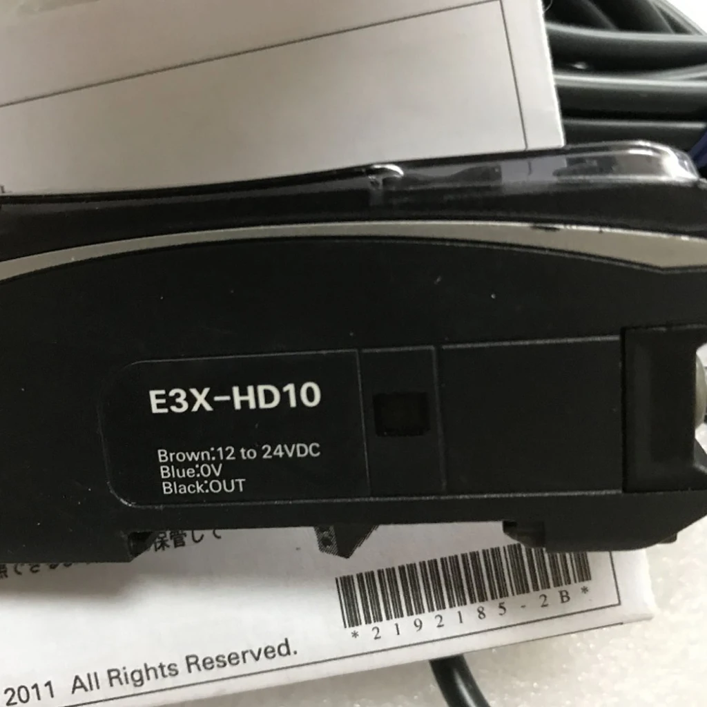 

E3X-HD10 Original Genuine New Fiber Amplifier Replace E3X-HD11 High Quality Sensor