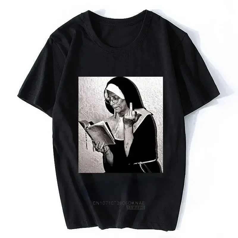 

Nun Middle Finger Attitude T Shirt Men Clothing Fashion Streetwear Harajuku Retro T Shirt Wome Men GothicTops Ropa Hombre Custom