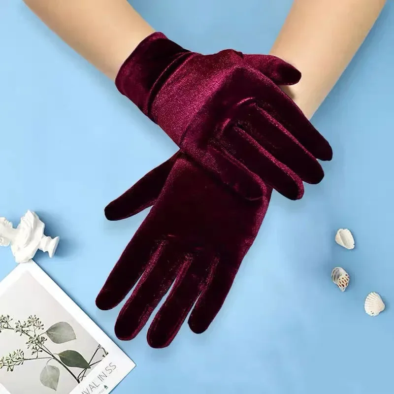 Short Opera Velvet Gloves for Women Flapper Stretchy Wrist Length Banquet Gloves Tea Party Costume Christmas Accessories