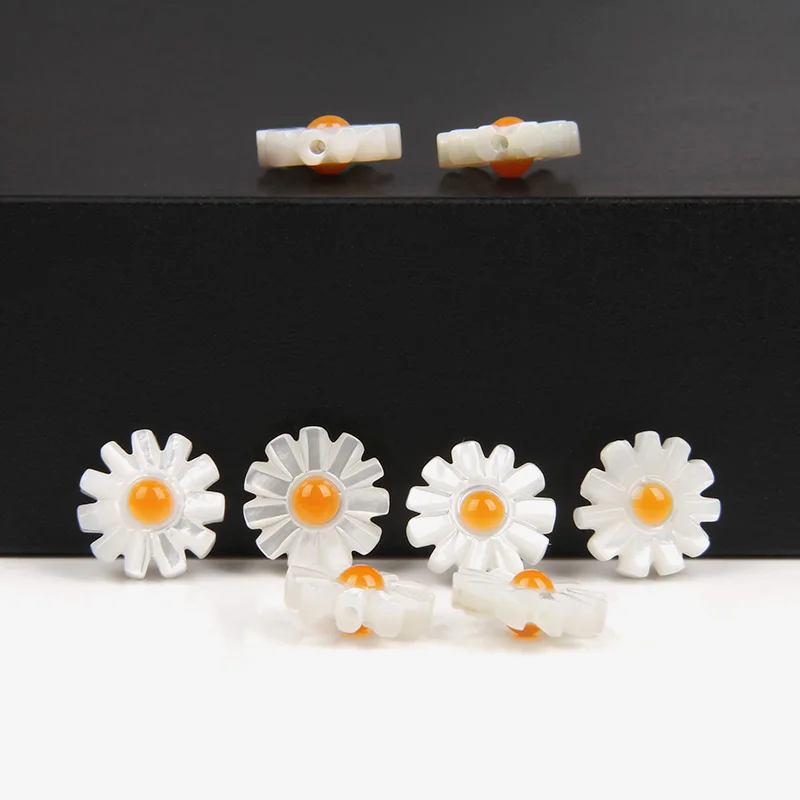 12mm 자연 쉘 데이지 비즈 꽃의 매력 진주 쉘의 어머니 해바라기 느슨한 비즈 보석 만들기 팔찌 DIY 목걸이