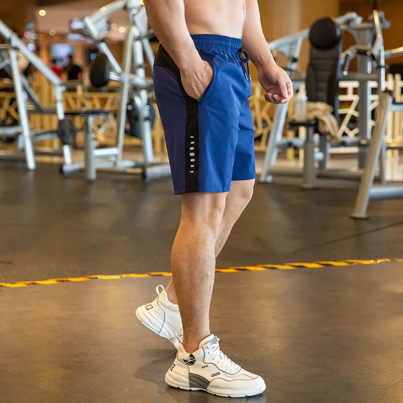 Summer New Contrast Color Breathable Ice Silk Fabric Shorts Man Bodybuilding Sweat Absorption Quick Drying Knee Length Pants