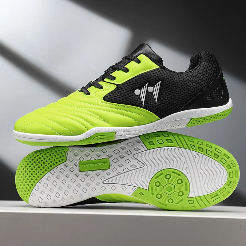 Men Soccer Shoes Grass High-top Futsal Sneakers Football Boots Non-Slip Match Indoor Outdoor